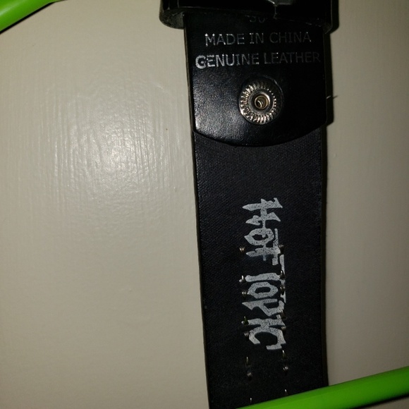 Hot Topic Studded Belt - Picture 3 of 3